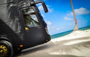 Party Bus and Macao Beach Punta Cana - Bus de Fiesta en playa Macao